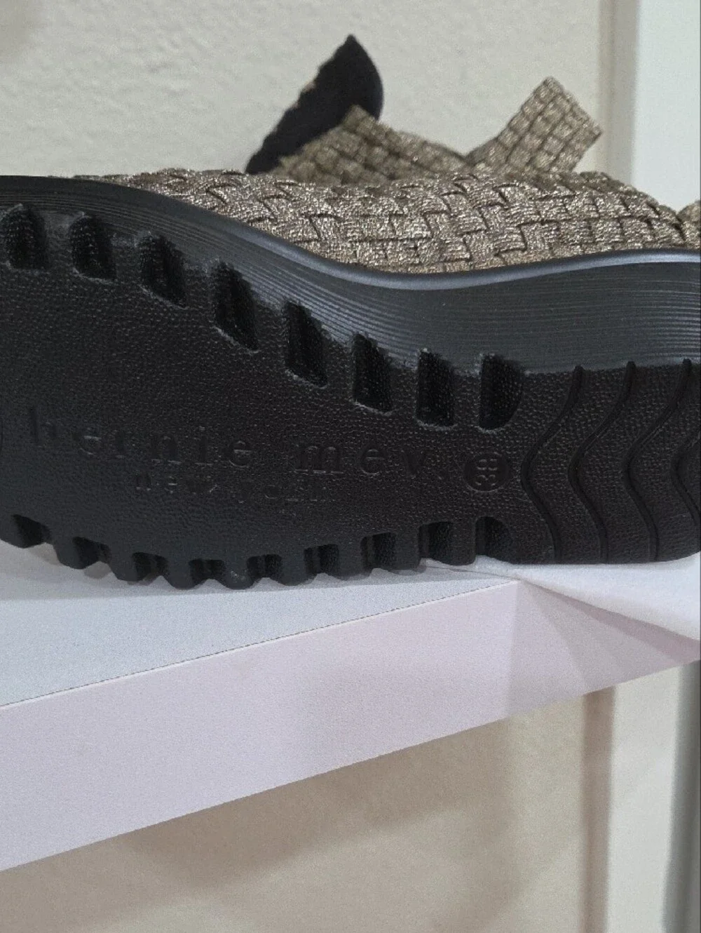 bernie mev. Woven Strap Open-Toe Sandals in Taupe